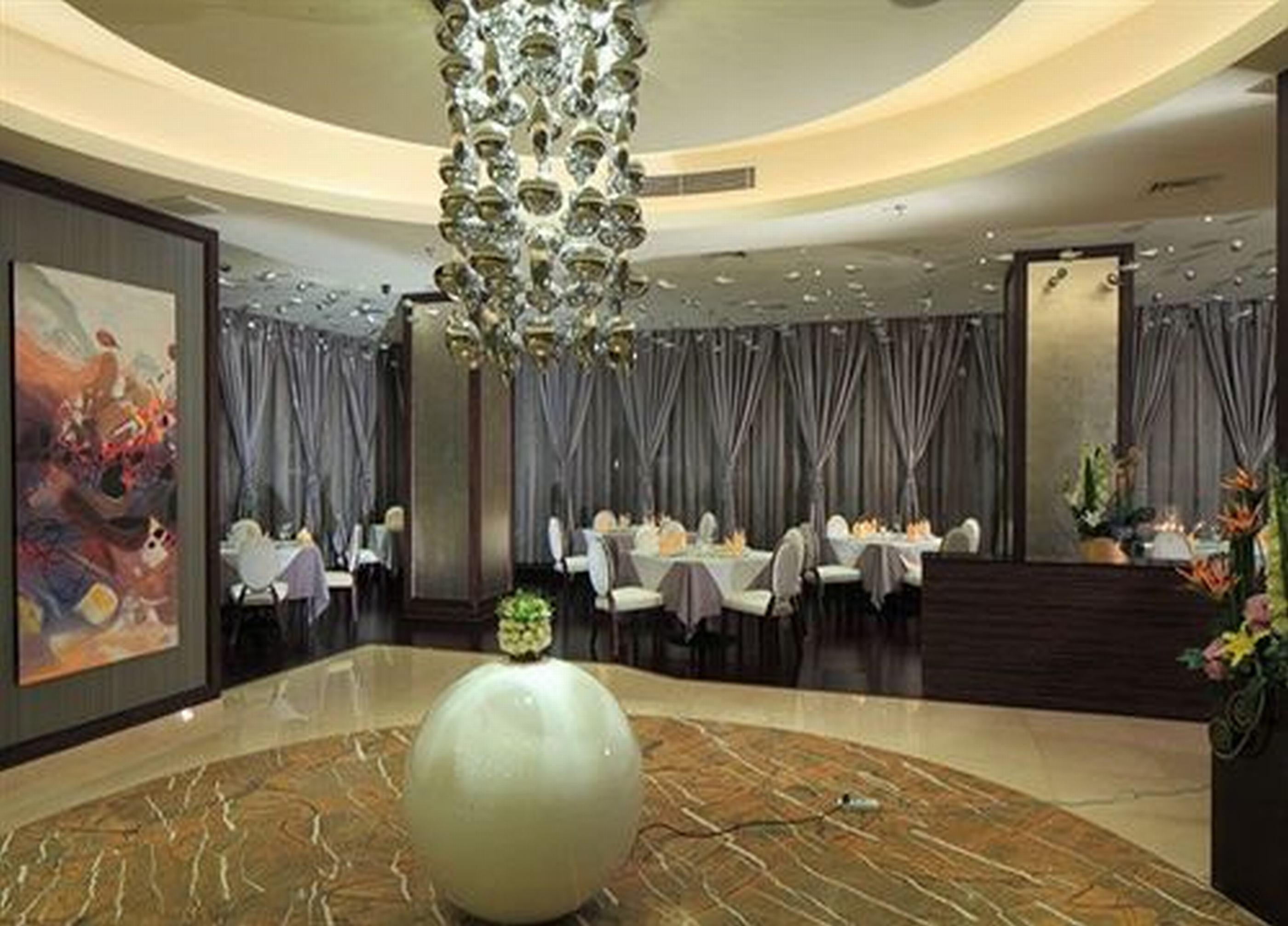 Le Parker Hotel Sanya Extérieur photo
